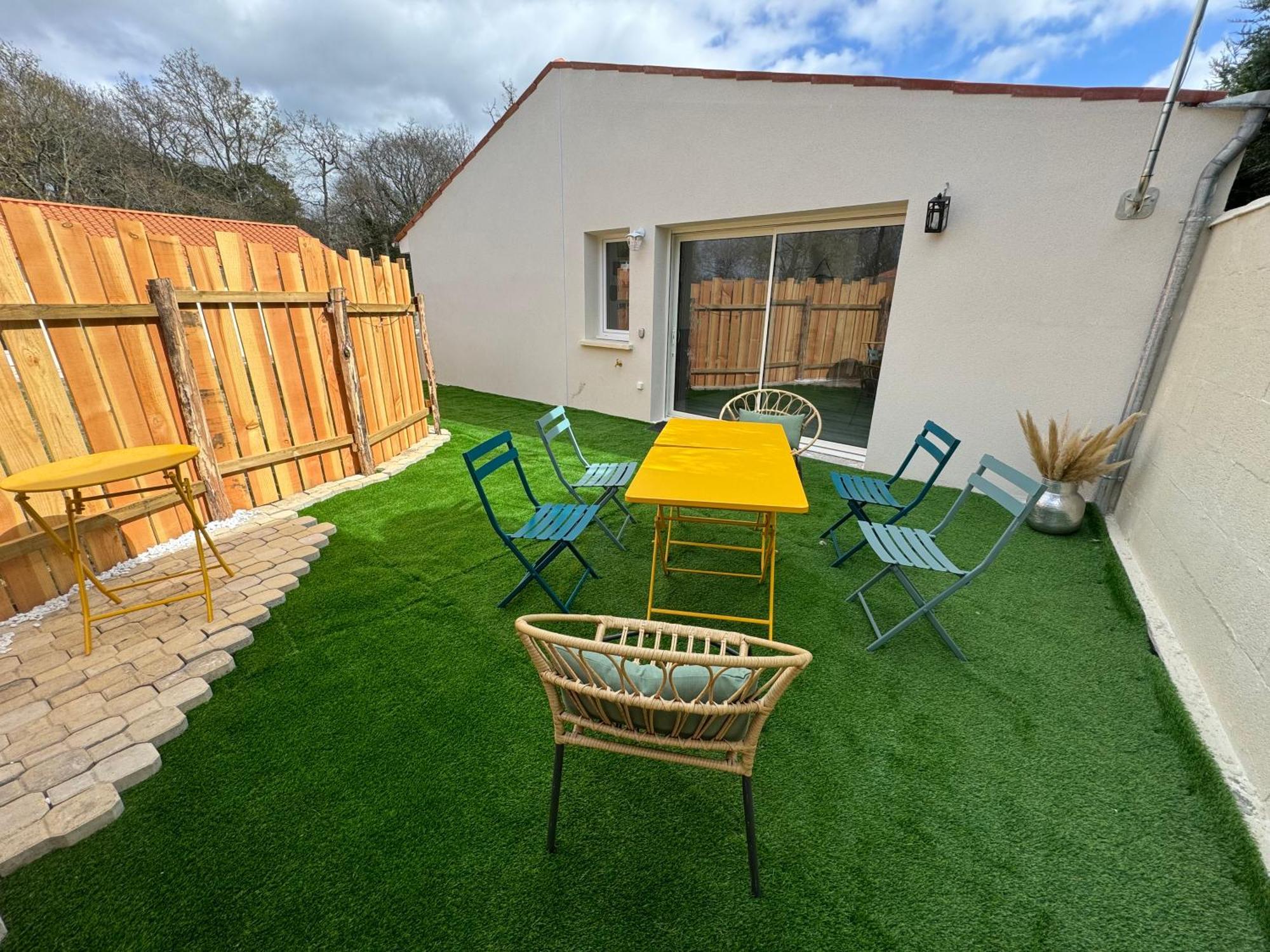 Holiday home Serenite Aux Nids Du Petit Bois Pour Un Sejour Detente En Charente Maritime