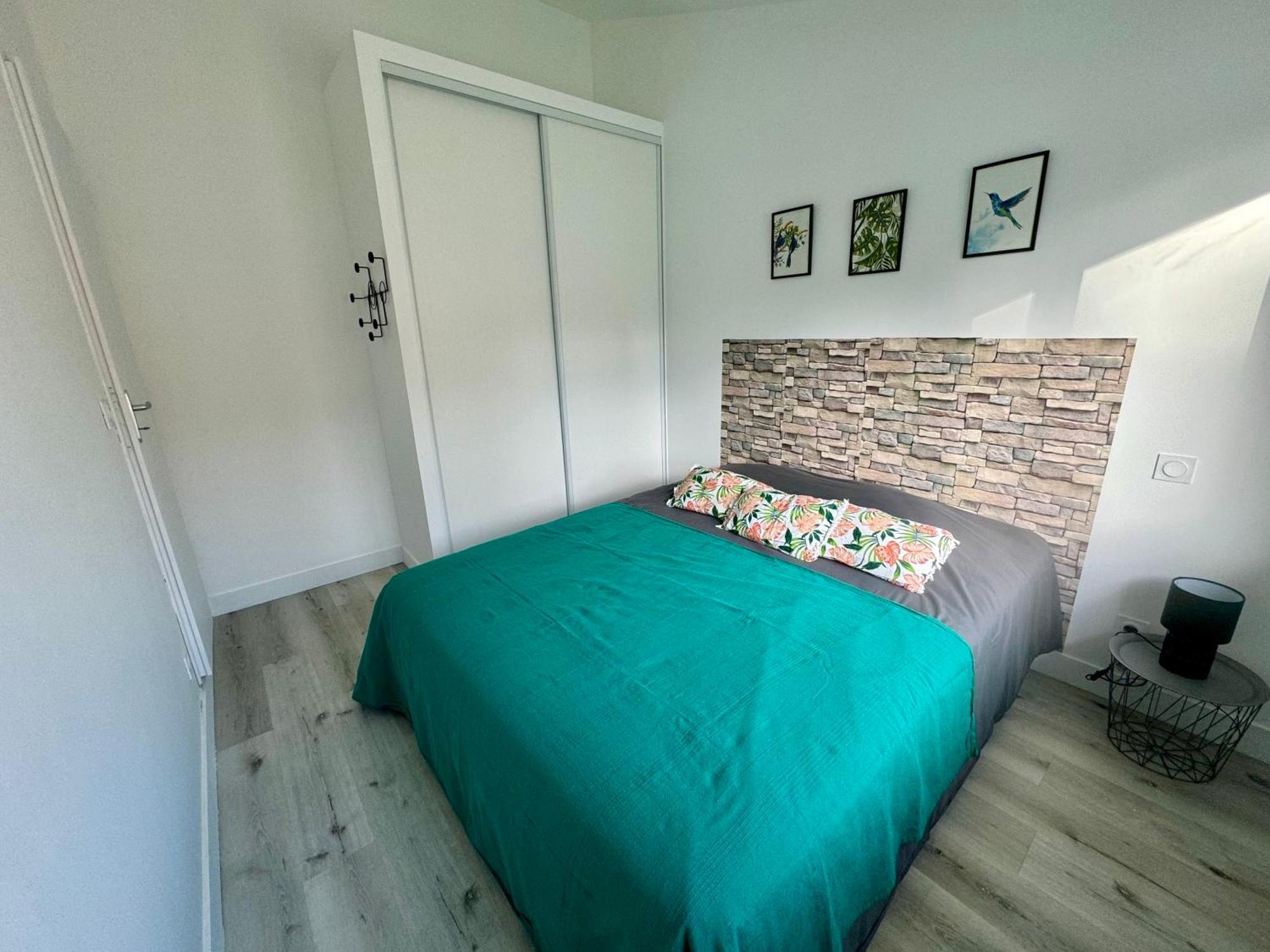 Holiday home Serenite Aux Nids Du Petit Bois Pour Un Sejour Detente En Charente Maritime Breuillet (Charente-Maritime)